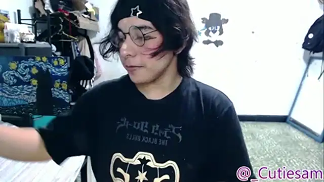 Онлайн чат XXX Cutie_Sam