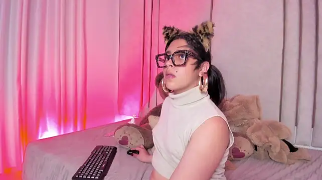 oushu's Live XXX Chat