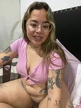 Lindalatina2001 Live XXX-chat