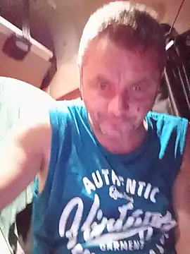 adas- Chat XXX in diretta