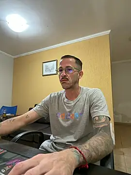 MeladoDiMel's Live XXX Chat
