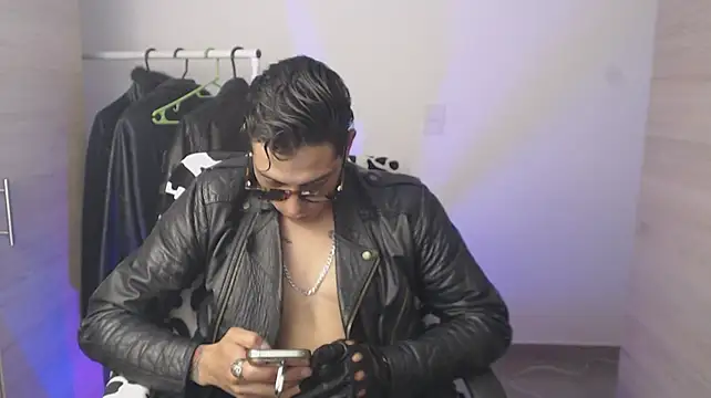 Chat +18 de chomelo6 ao vivo