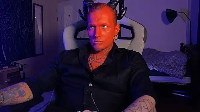 razor_paul Live XXX-Chat