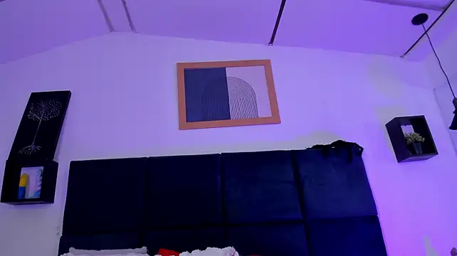 april_jones05's Live XXX Chat
