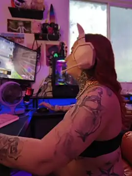 Chatroom XXX en direct de blazed_vixen