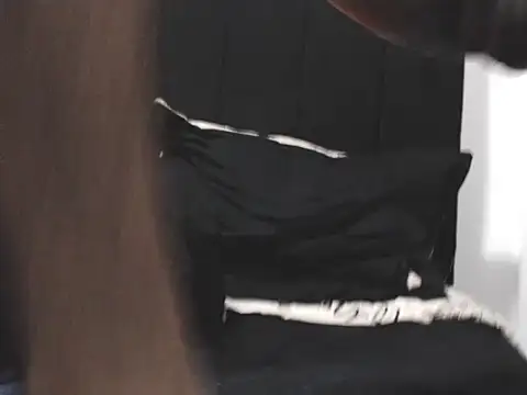hairyandbigmann Chat XXX live