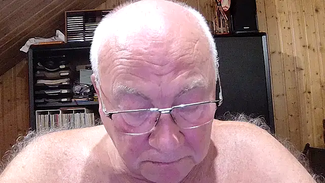 biggandybig Chat XXX live