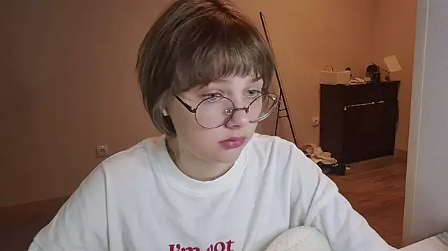 ExitedTroth's Live XXX Chat