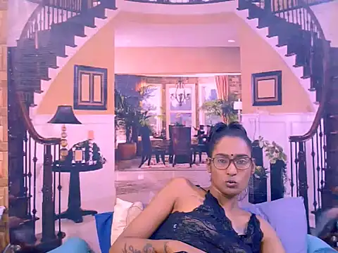 IndianRebel4u2Luv Adlı Modelin Canlı XXX Sohbeti