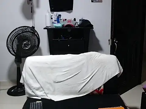 Zac_Efront's Live XXX Chat