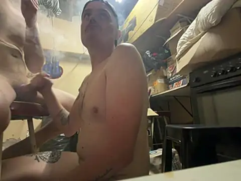 2hornyguyzのウェブカメラショー