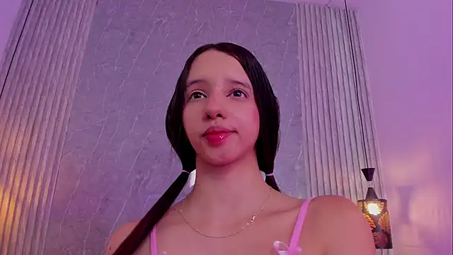 Chat XXX ao vivo de Little_Melody