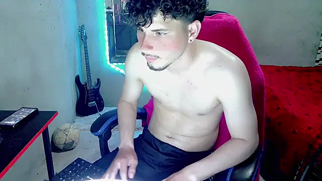 Atom_Hot – Naživo XXX chat