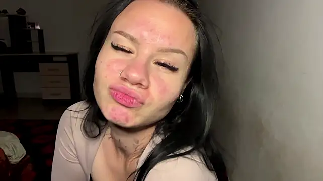 Ava_Lanchee – Naživo XXX chat