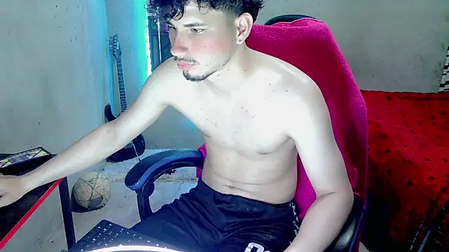 Atom_Hot XXX чат на живо