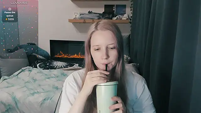 Alyaley Live XXX Chat
