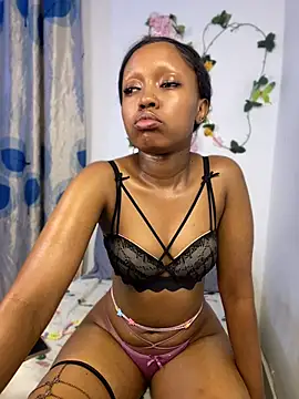 Ryryy_y – Naživo XXX chat