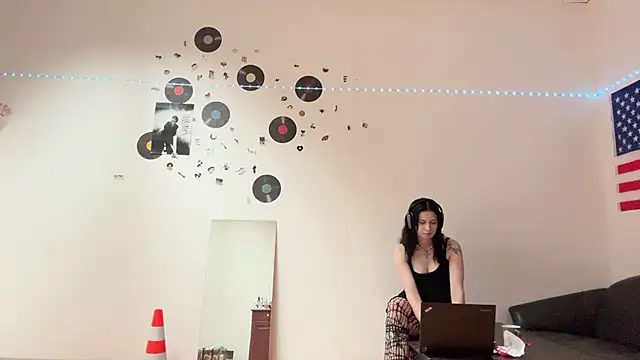 YourDolly – Naživo XXX chat