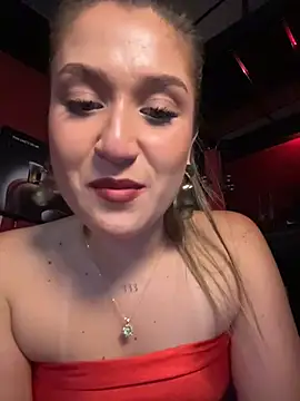 IsabelleMilan – Naživo XXX chat