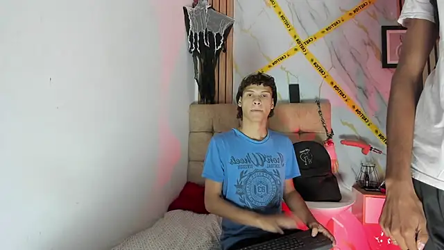 Hot_Boys_Gay Chat XXX live