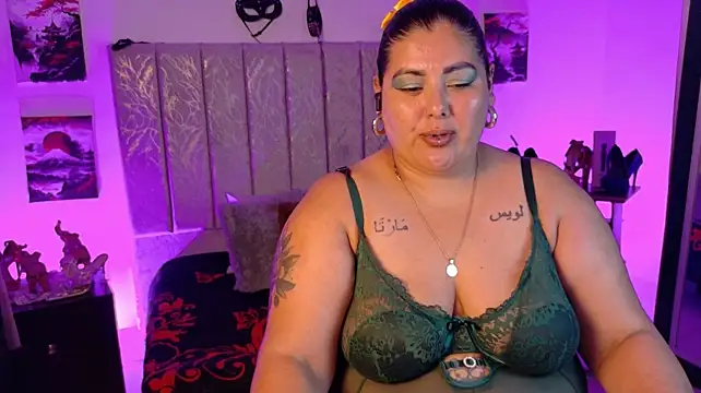 Isabell_Luxxx – Naživo XXX chat