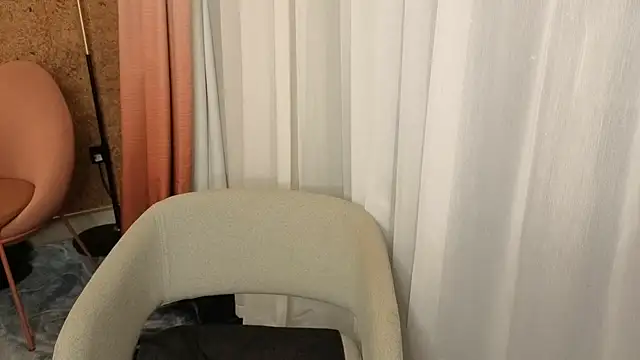 EllieAfterDark89 – Naživo XXX chat