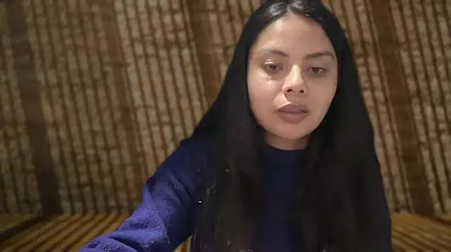 XXX chat uživo modela naughty__alexia