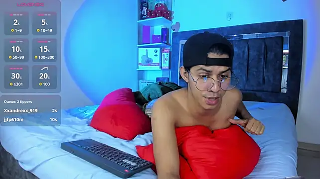 StevenSmith18 Live XXX Chat