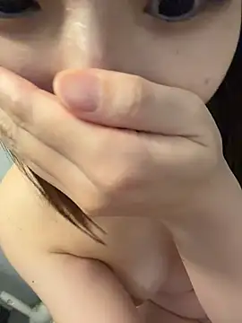 Hiiichan88's Live XXX Chat