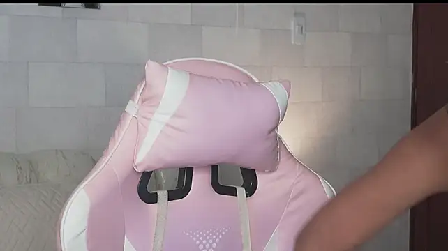 Naomi-Gray – Naživo XXX chat