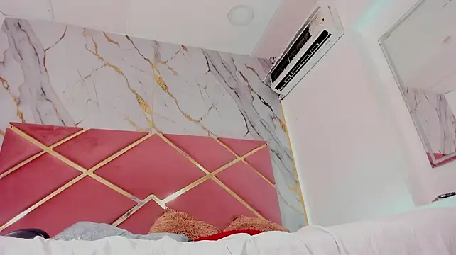 Chat XXX ao vivo de vaiolethx_