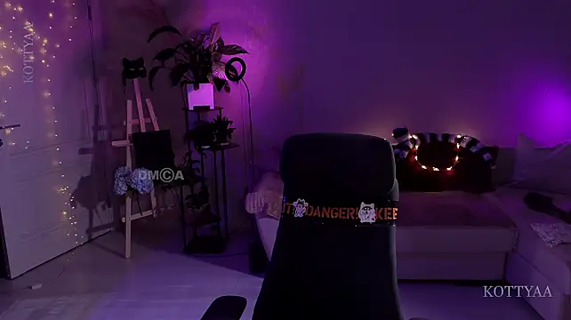 XXX chat uživo modela -Kottyaa-