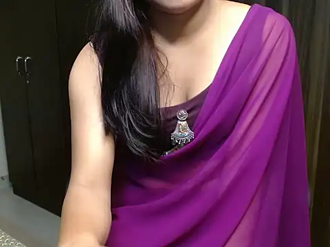 yours_riya_- – Naživo XXX chat