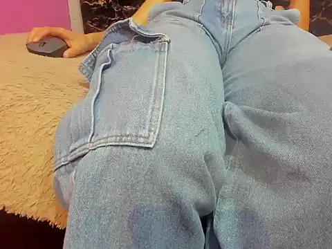 Živý XXX chat MiaCours