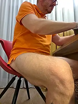 Excalibur82's Live XXX Chat