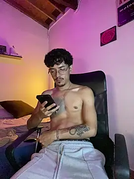 Živý XXX chat oreuk_dv