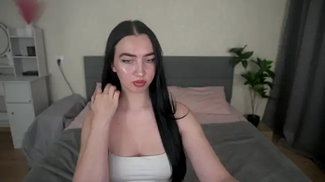 WildKittenX_ – Live XXX-chat