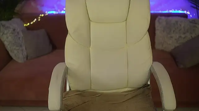 MariaMedowのライブXXXチャット