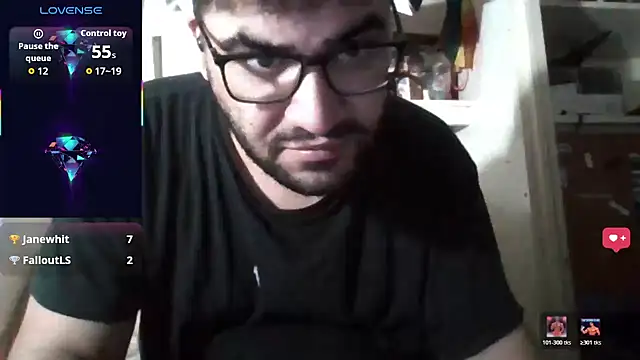 دردشة Javi_92 الجنسية المباشرة