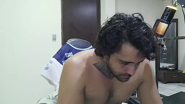 Živý XXX chat aronmiller404