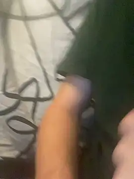 Hotguy3000 – Naživo XXX chat