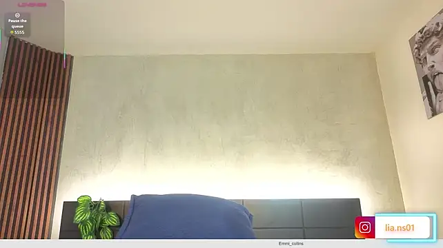 emmi_collinss Live XXX-Chat