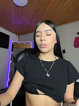 Karina_pink19's Live XXX Chat