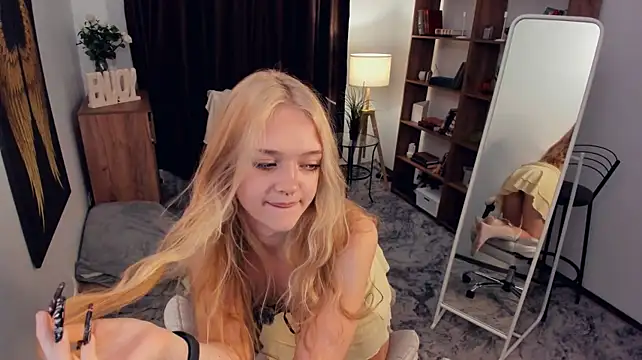 AleneHayek Live XXX-Chat