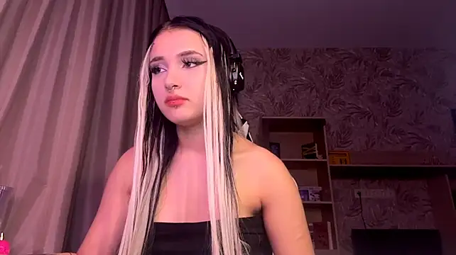 SharikaBabecki – Naživo XXX chat