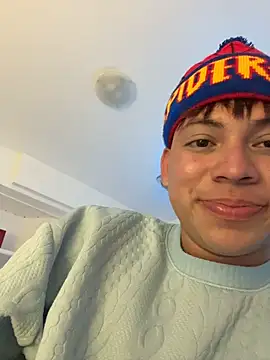 Charlie_cute Webcam Show