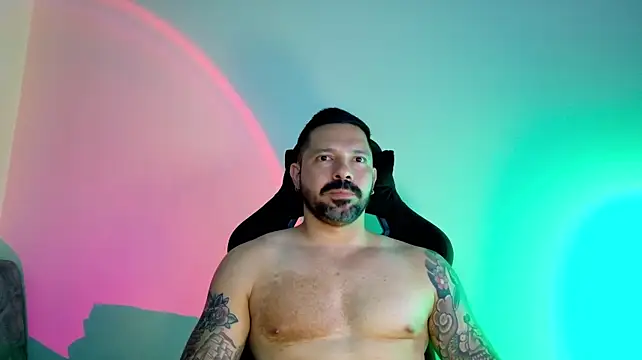 Pierre_Vidal Chat XXX in diretta