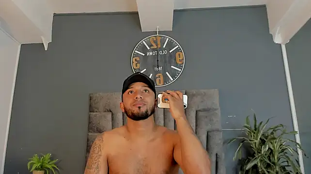 Chat XXX en directo de Robin_Rief