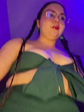 Julieth85_ – Naživo XXX chat