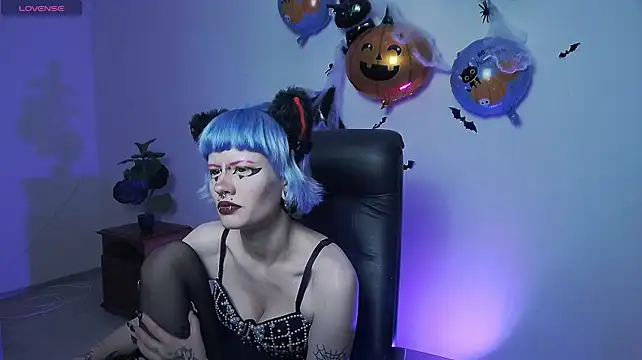 צ'אט XXX בשידור חי של RoxyCatLove